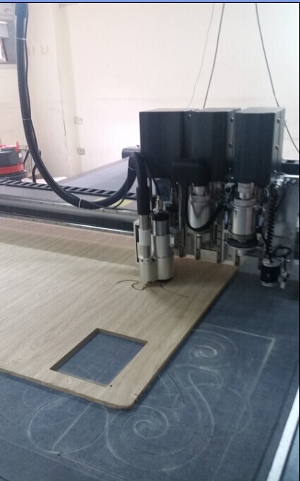 corrugated sample cutter