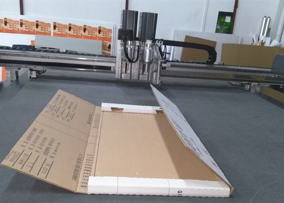 China Trial Cutting Carton Box Sample Cutting Machine Maker Plotter supplier
