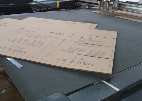 China Poland Box Corrugated Sample Flatbed Cutting Machine DXF Design supplier