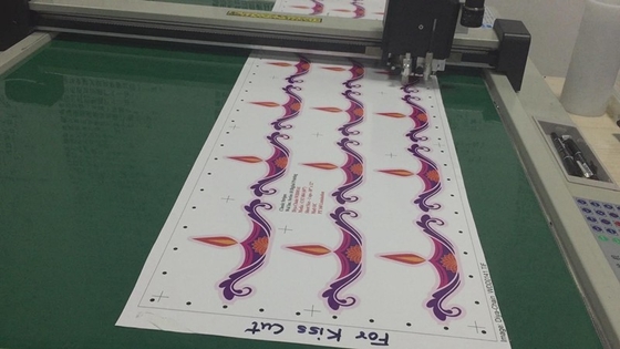 China Two Layer Self Adhesive PVC Film Half Cut Kiss Cut Plotter Machine supplier