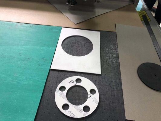 China Non Metallic asbestos Insulation Graphite Flange Seal Gasket Sheet Board Cutting Machine supplier