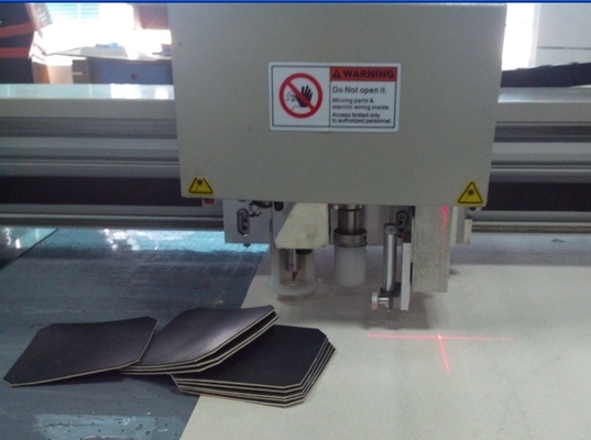 China Roll Blanket Cutting Printing Plaste Pieces Making CNC Cutting  Machine supplier